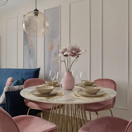 アパート Elegant With Balcony Krakowska By Renters Prestige