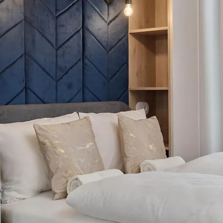Elegant With Balcony Krakowska By Renters Prestige Wroclaw